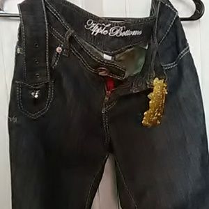 Jeans Apple Bottoms